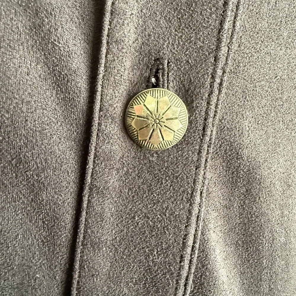 Double D Ranch Women's Size Large Black Suede Feel Button Up Western Shirt - Picture 6 of 11